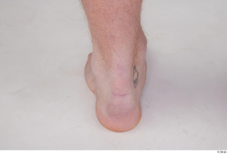 Fergal foot nude 0002.jpg